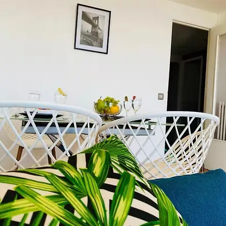 公寓 Panoramic Sea View - Air Conditioning - Terrace - 2 Bedrooms - Kitchen - Wifi - Tramway 尼斯