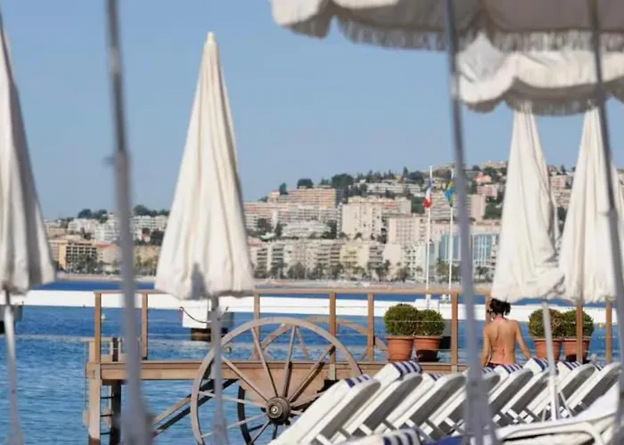 Panoramic Sea View - Air Conditioning - Terrace - 2 Bedrooms - Kitchen - Wifi - Tramway